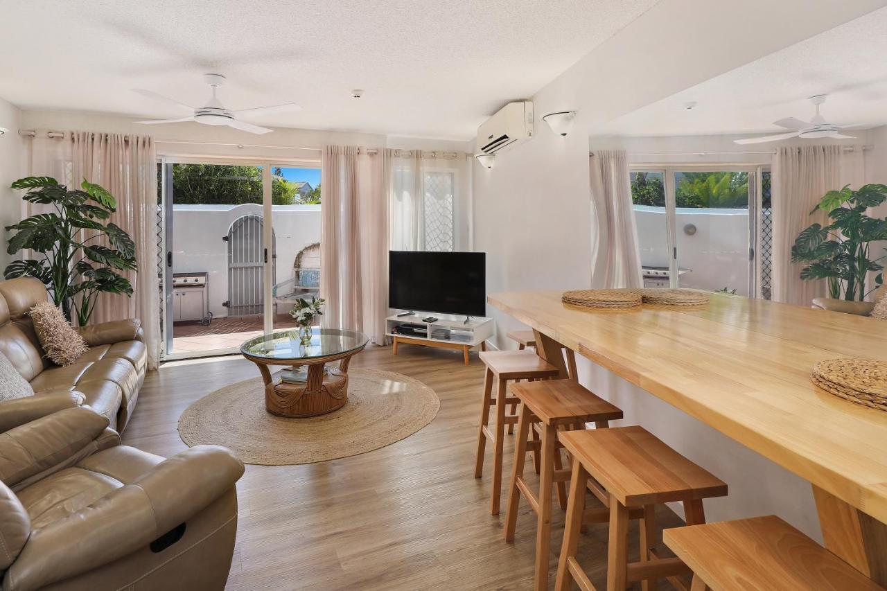Resort Beachside Kawana Waters 4*