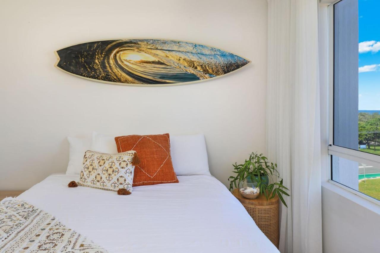 Beachside Kawana Waters Buddina